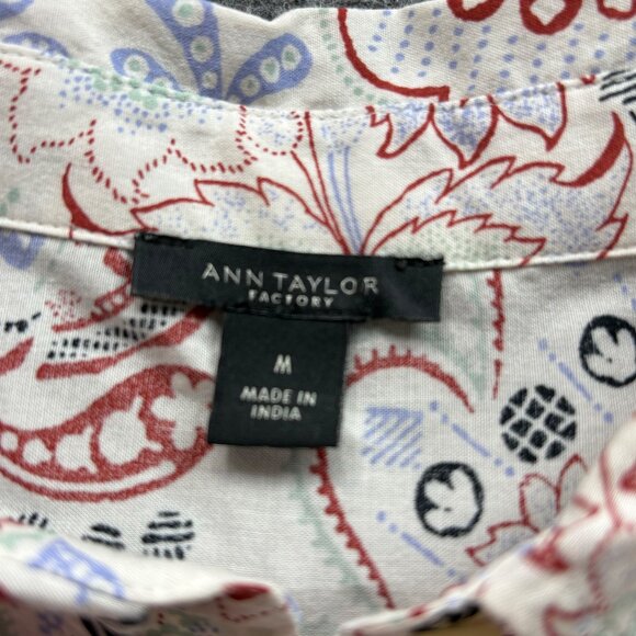 Ann Taylor Factory Top Womens M Paisley Button-Up Shirt Boho Fairy Business - Picture 3 of 13